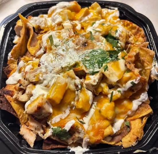 Los Nachos Chicken.